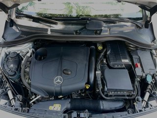 Mercedes-Benz Clase B muy cuidado