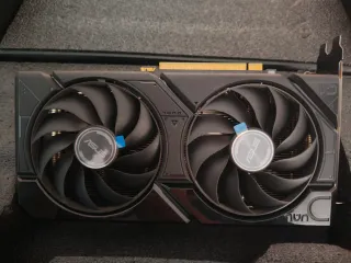 Tarjeta Gráfica ASUS DUAL RTX 4060 OC 8GB