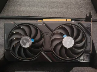 Tarjeta Gráfica ASUS DUAL RTX 4060 OC 8GB