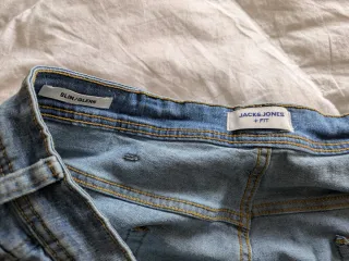 Pantalones vaqueros Jack&Jones.