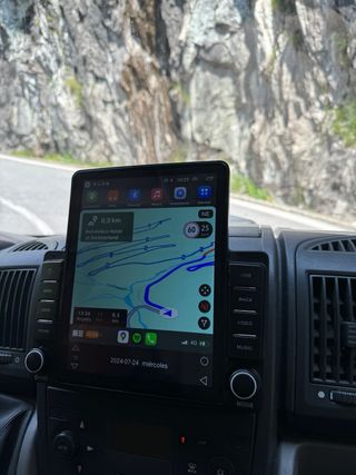 Furgoneta camper homologada como autocaravana