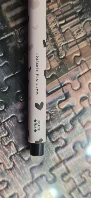 Penna cancellabile cane San Valentino simile