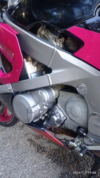 Kawasaki ZX600-ZZR 1990-100CV.