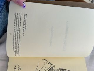 Libro Huellas de Sombras - Firmado