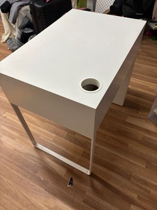 Escritorio blanco Ikea