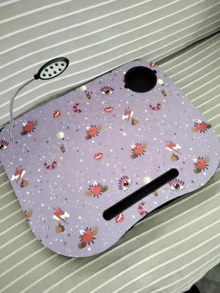 Escritorio Portátil con Luz LED.Nuevo