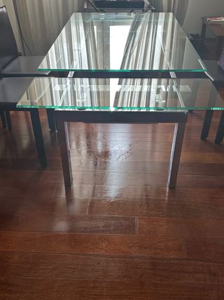 Mesa de cristal extensible