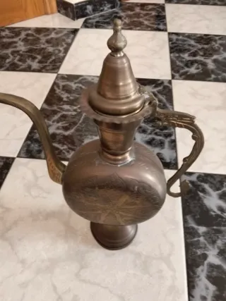 Jarra decorativa estilo islámico