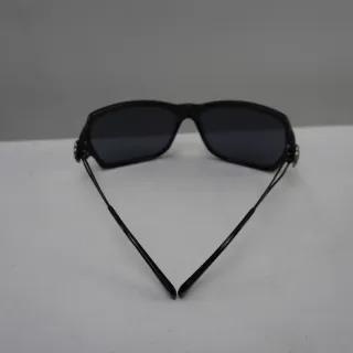 Gafas de sol Guess negras y grises