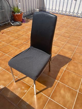Mesa comedor extensible y regalo 6 sillas.
