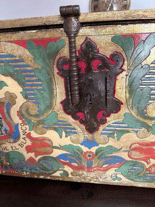 Bargueño pintado por Roberto González del Blanco