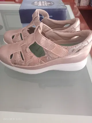 Zapatos Pinosos Pie Diabético Oro/Plata