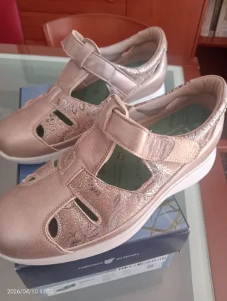Zapatos Pinosos Pie Diabético Oro/Plata