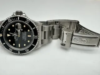 Rolex Submariner 16800 -Year 1985 with Documents