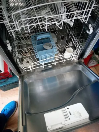 Lavavajillas grande Indesit Puerta Madera