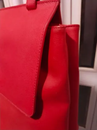 Bolso Rojo Guy Laroche