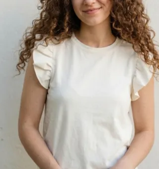 Camiseta Zara blanca volantes talla S