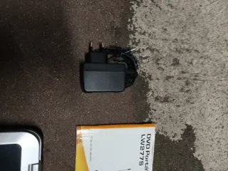 DVD Portátil + TDT Airis LW277S