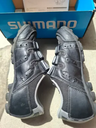 Zapatillas Ciclismo Negro y Plata