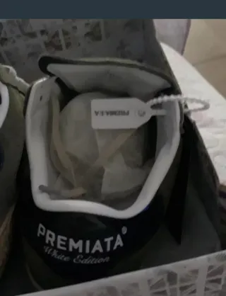 PREMIATA Talla 42 Verde Militar