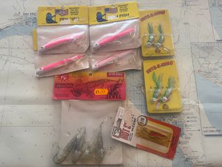 Lote 5 señuelos pesca Pen Fish y otros         029