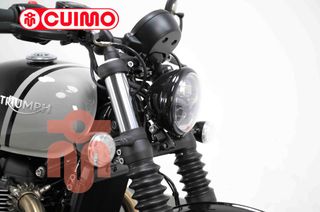 TRIUMPH BONNEVILLE BOBBER