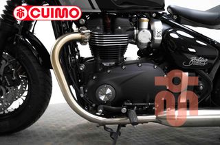 TRIUMPH BONNEVILLE BOBBER