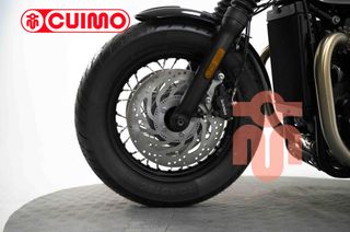 TRIUMPH BONNEVILLE BOBBER