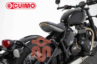 TRIUMPH BONNEVILLE BOBBER