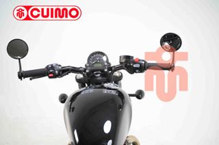 TRIUMPH BONNEVILLE BOBBER