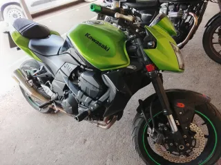 Kawasaki Z750 Naked Verde/Negra