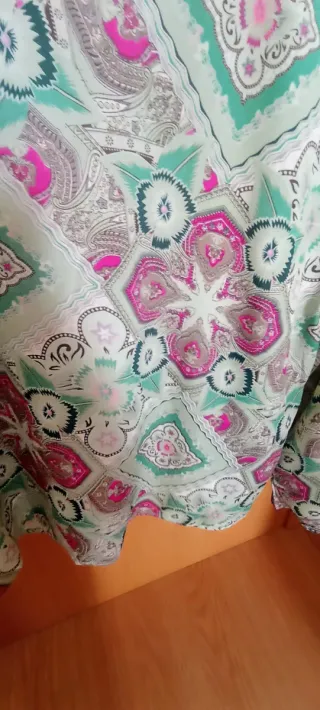 Kimono estampado verde y rosa