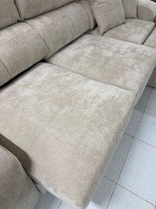 Sofá chaise longue beige extensible + 4 taburetes