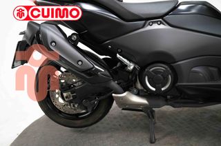 YAMAHA TMAX 560