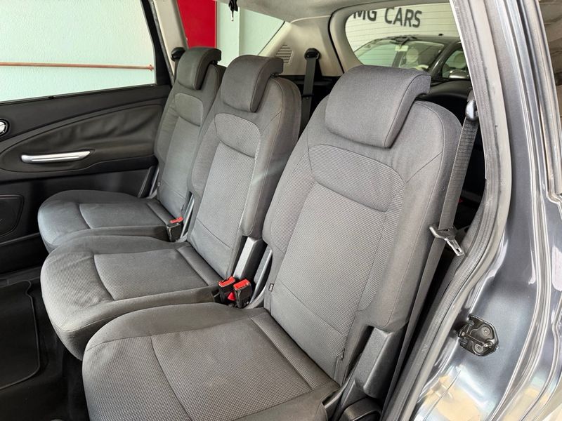 Ford S-Max 2.0 TDCi Titanium 2009, foto 8