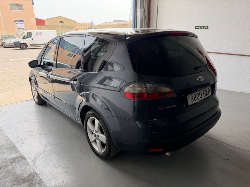 Ford S-Max 2.0 TDCi Titanium 2009, foto 4