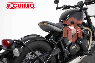 TRIUMPH BONNEVILLE BOBBER