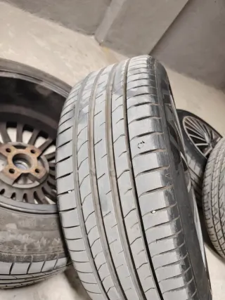Neumático 195/55R16