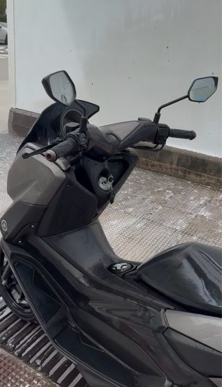 Yamaha Nmax 125 ABS
