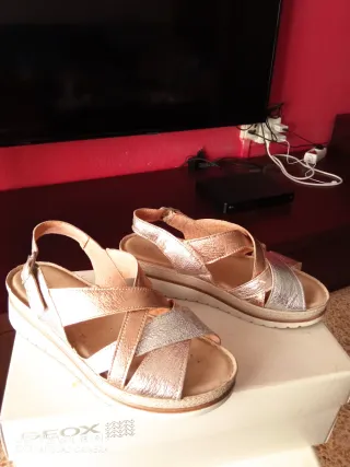 Sandalias Pitillos Talla 39 Oro y Plata
