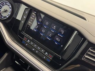 Volkswagen Touareg Premium Elegance 4motion 285