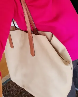 Borsa shopper grande beige con manici marroni