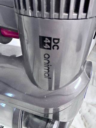 Aspirador mano batería Dyson DC44 Animal 20W