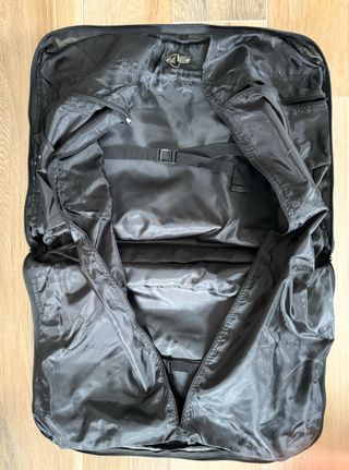 Porta abiti da viaggio verde