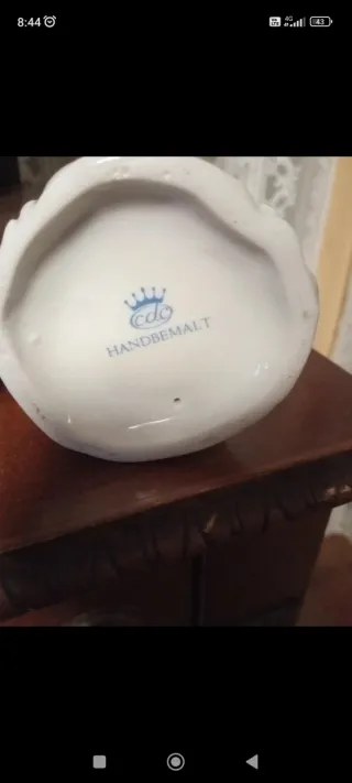 Statua in porcellana pastore con agnello