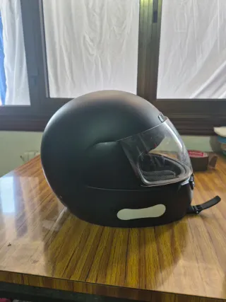Casco de moto negro talla M