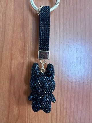 Llavero Labubu con brillantes negros