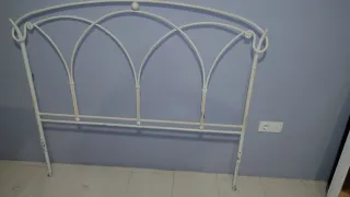 Cabecero de forja blanco