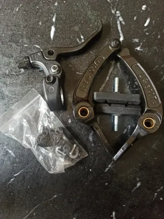 Frenos de bicicleta V-Brake y maneta
