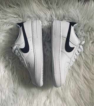 Nike Air Force 1 con scatola contrattabile